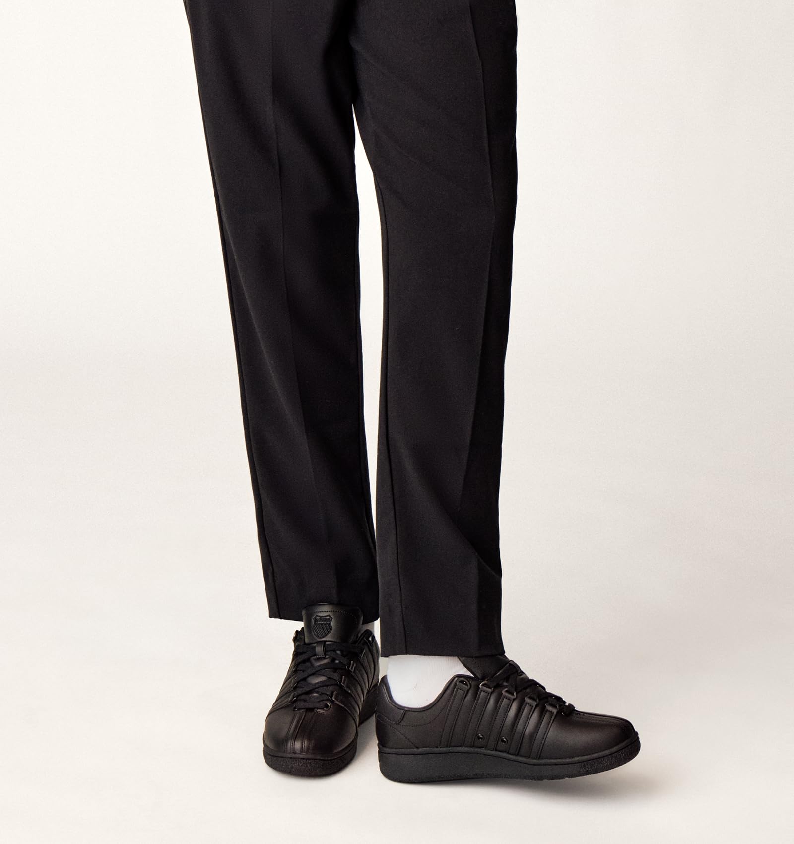 K-Swiss Men's Classic VN Leather Sneaker