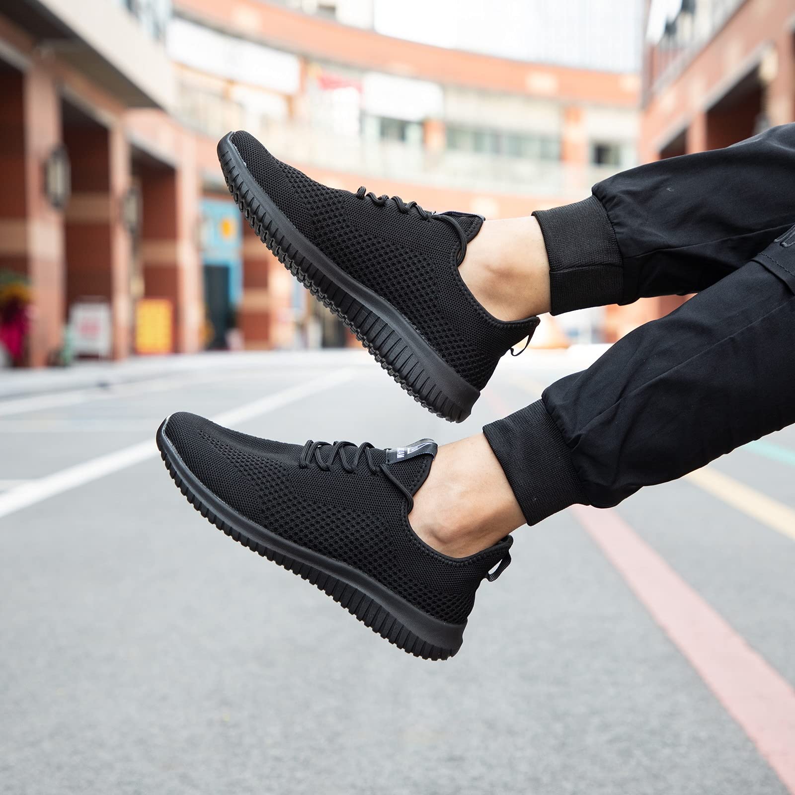 VAMJAM Men's Running Shoes Ultra Lightweight Breathable Walking Shoes Non Slip Athletic Fashion Sneakers Mesh Workout Casual Sports Shoes